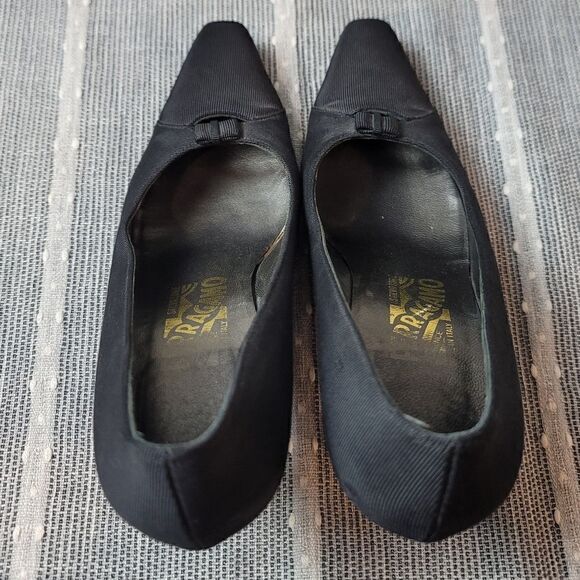 SALVATORE FERRAGAMO Vintage 3" Heels - Picture 8 of 15